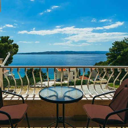 Apartments Lovre - Close To The Sea Brela Extérieur photo