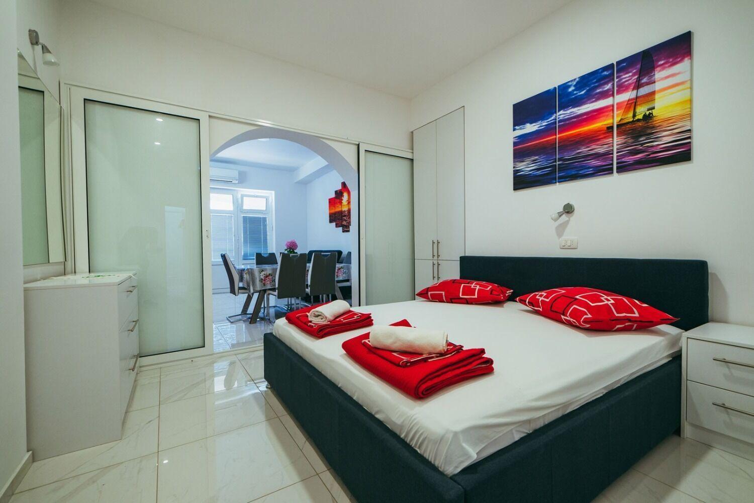 Apartments Lovre - Close To The Sea Brela Extérieur photo