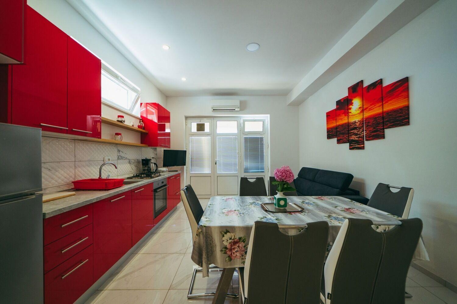 Apartments Lovre - Close To The Sea Brela Extérieur photo