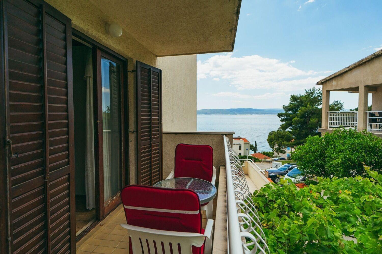 Apartments Lovre - Close To The Sea Brela Extérieur photo