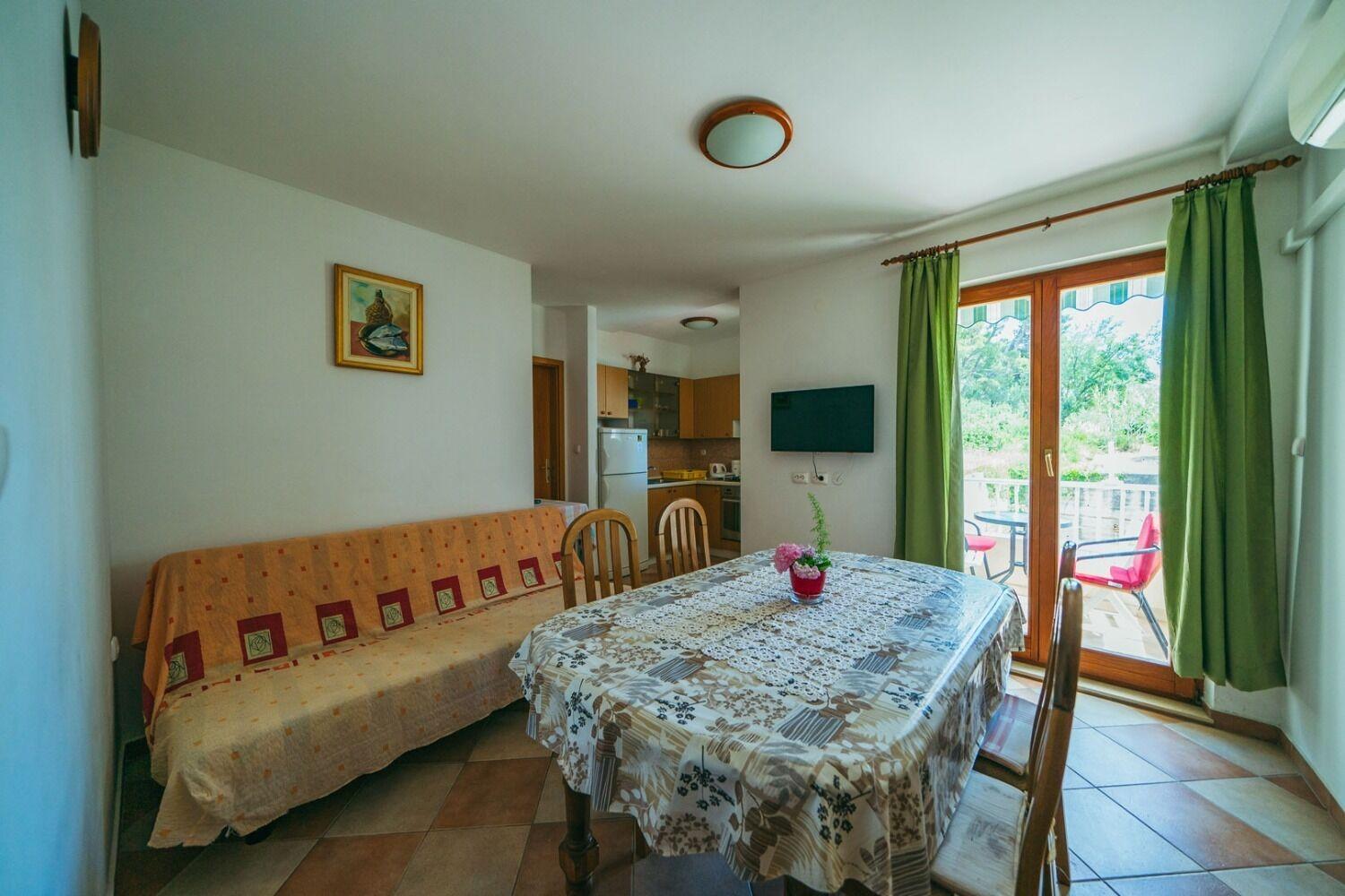 Apartments Lovre - Close To The Sea Brela Extérieur photo